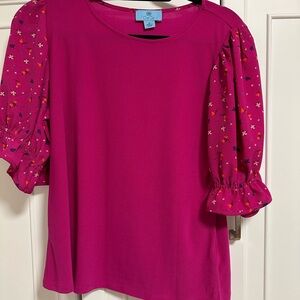 Cece Women Medium - Pink Top with Patterned Sleeves